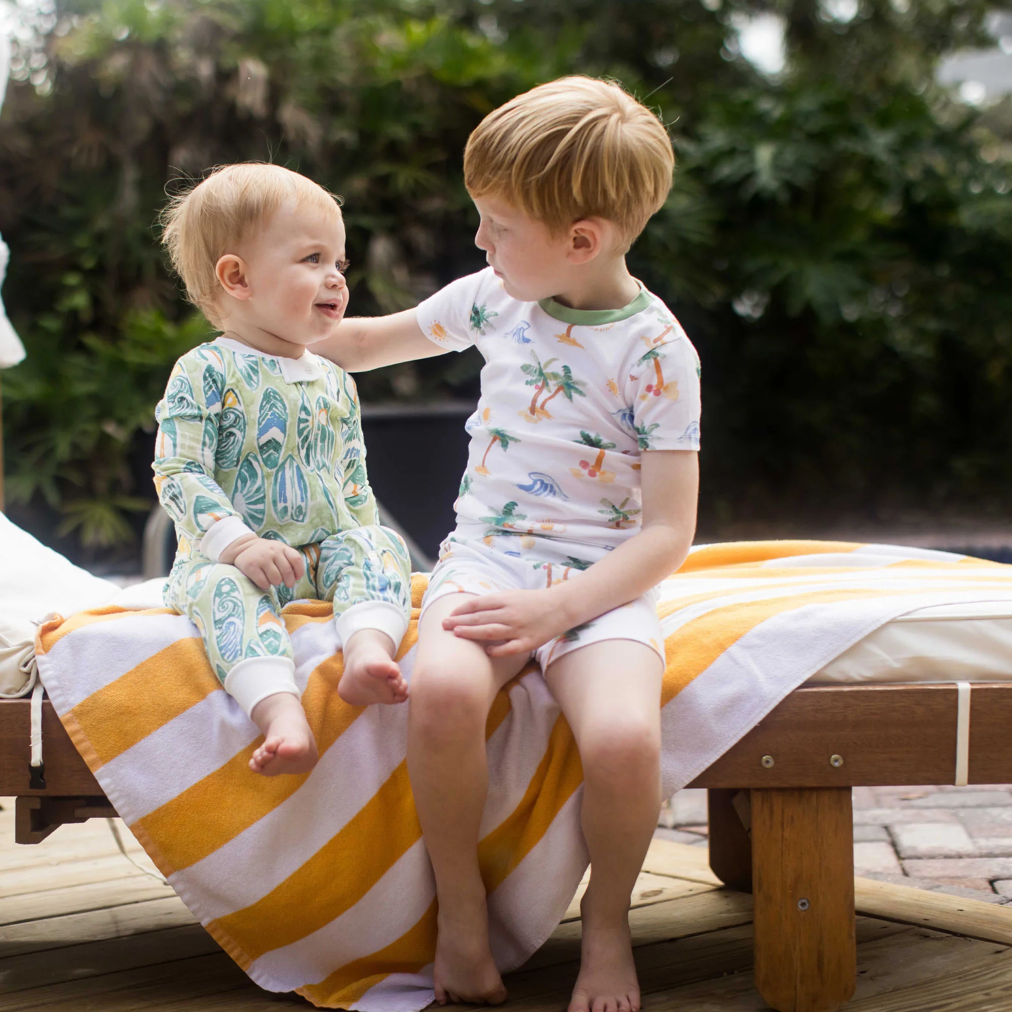 Beachy Palms Organic Cotton Two-Piece Pajamas - Image 5