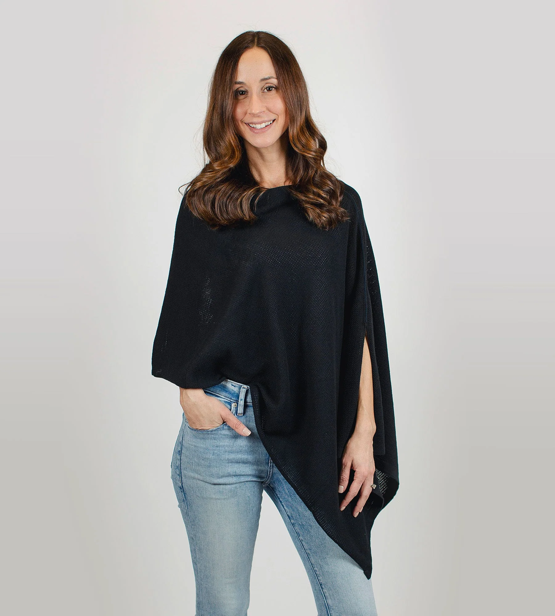 Cozy Canopy™ Nursing Cover - Black - Image 6