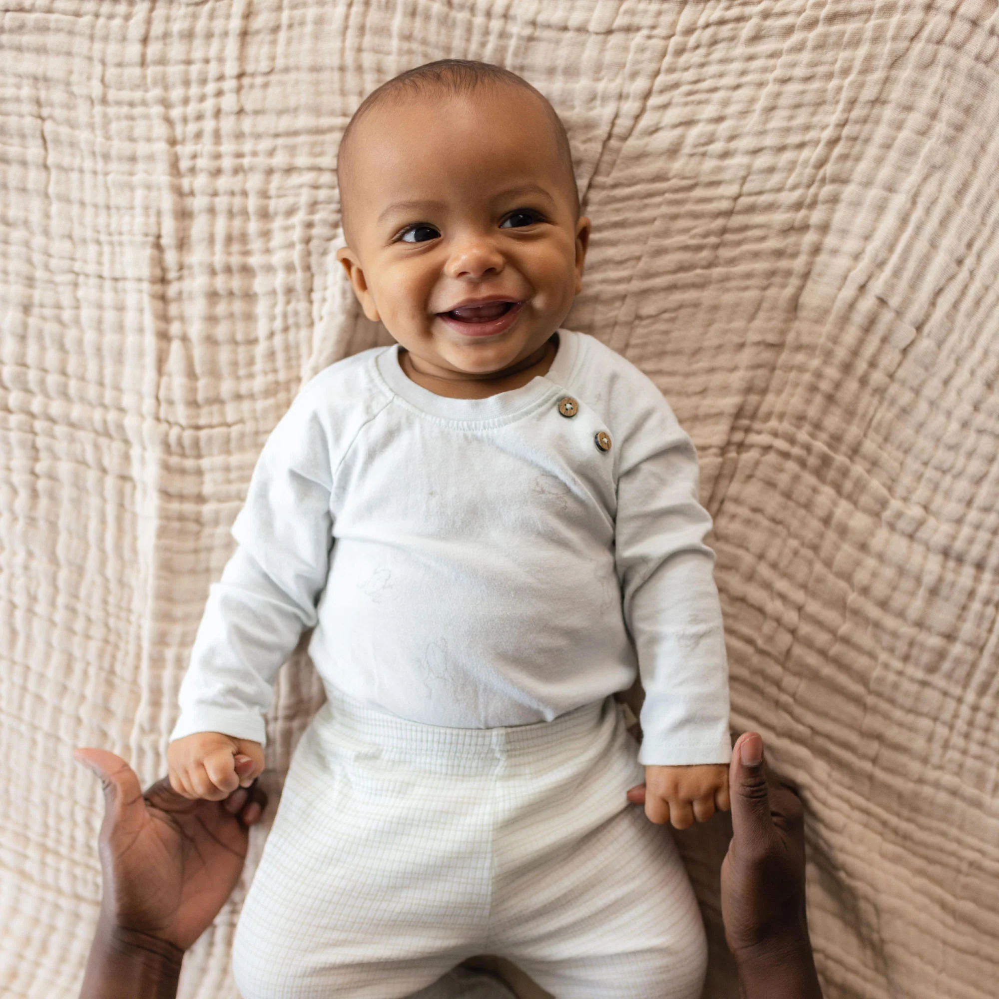 Frog Baby Boy 3-Piece Bodysuit & Pants Set - Image 2