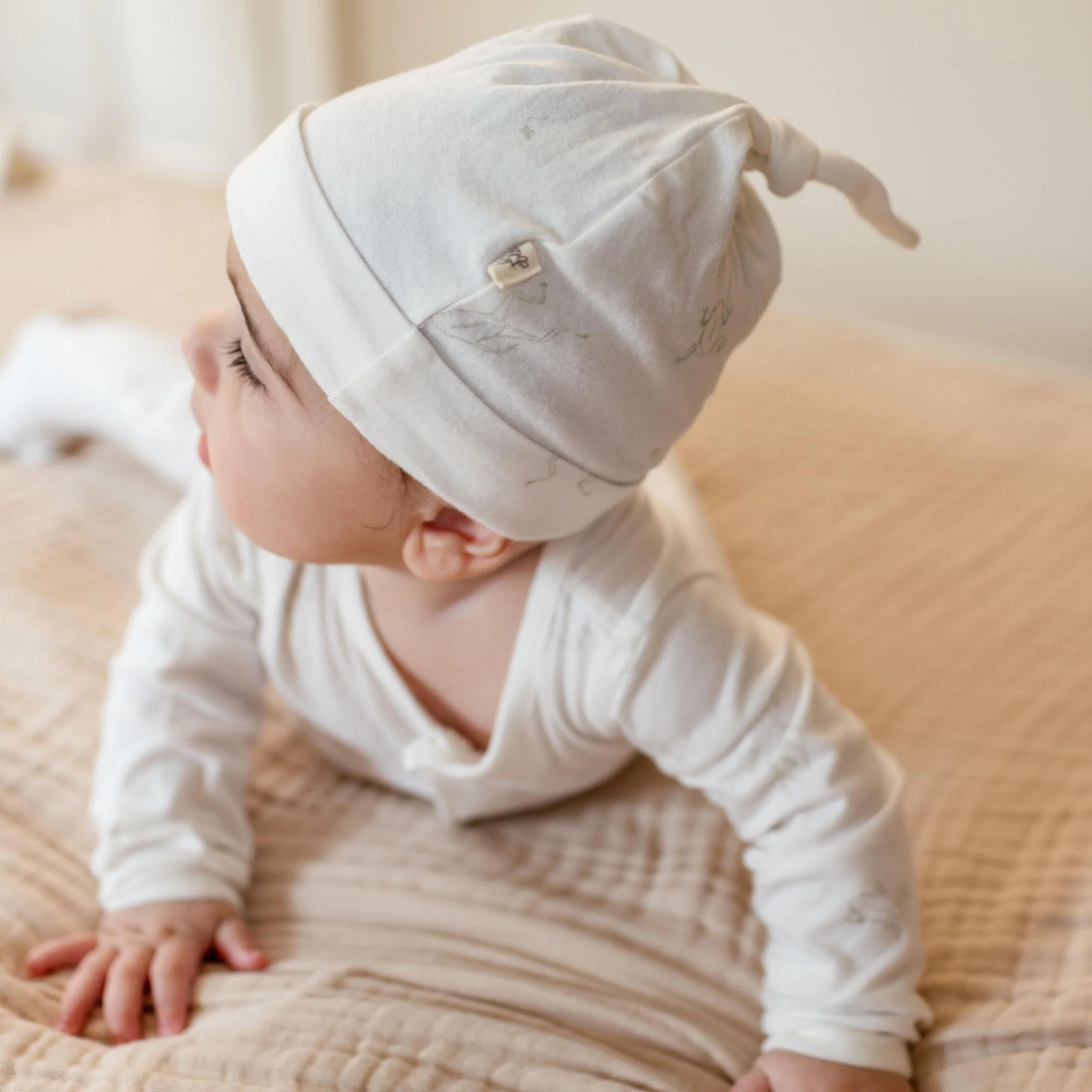 Frog Baby Jumpsuit & Hat Set - Image 7
