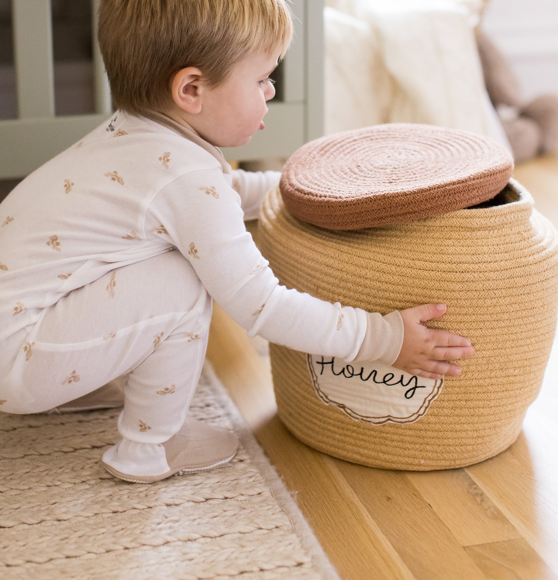 Golden Bee Organic Cotton Two-Piece Pajamas - Hummus - Image 8
