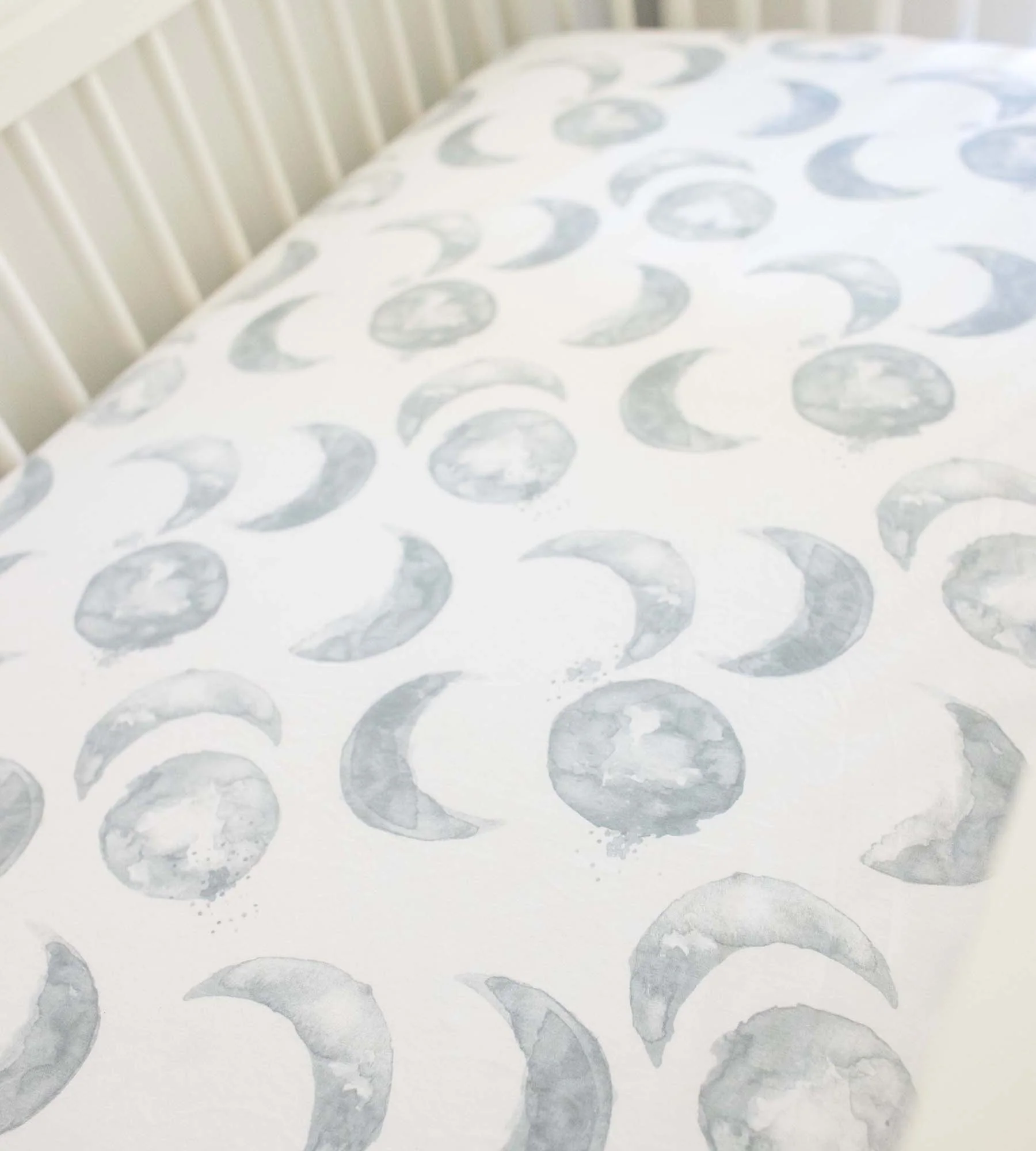 Hello Moon Organic Cotton BEESNUG® Fitted Crib Sheet - Image 5