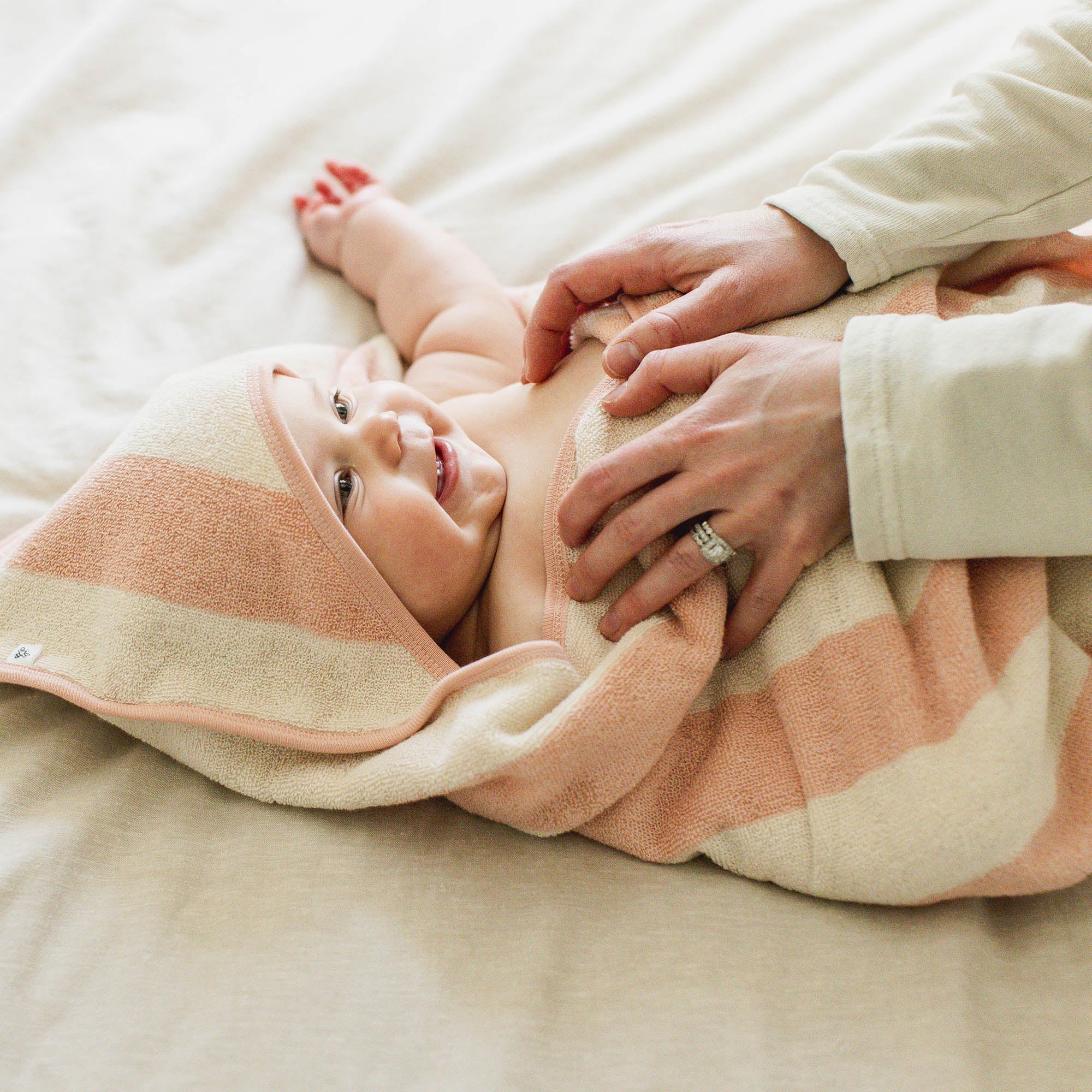 Organic Cotton Rugby Stripe Woven Terry Towel & Washcloth Set - Pink Sand - Image 2
