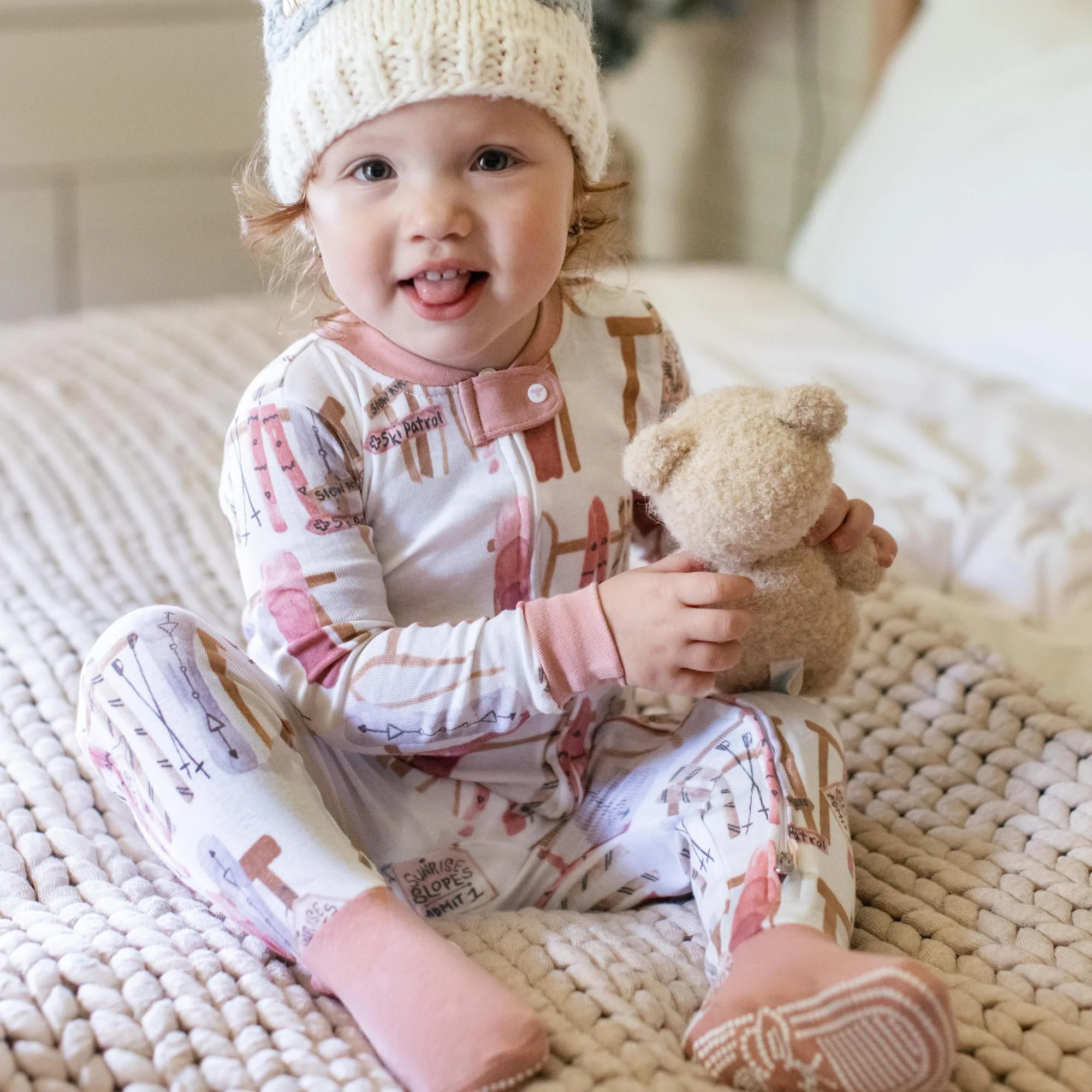 Sunrise Slopes Organic Cotton Sleeper - Organic Rose - Image 5