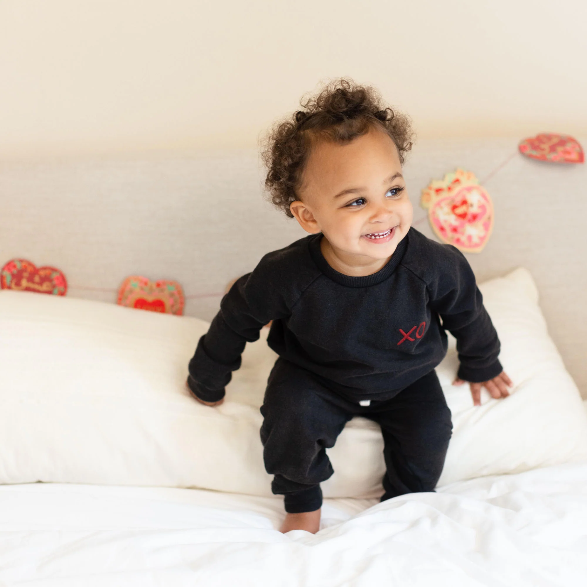 XO Sweatshirt and Pants Set - Image 5