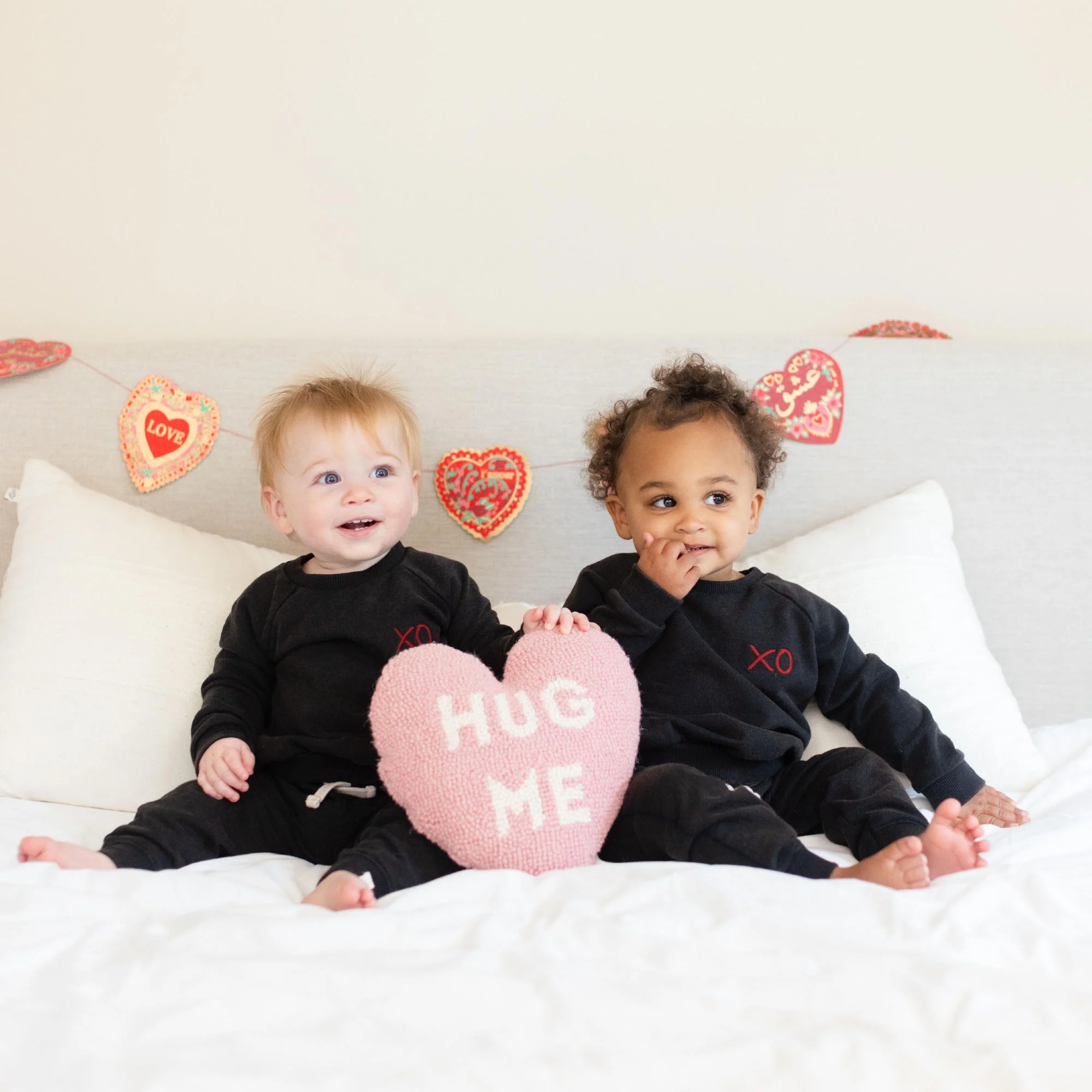 XO Sweatshirt and Pants Set - Image 6